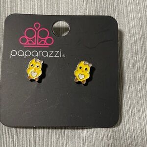 Paparazzi Cute Yellow Chick Earrings